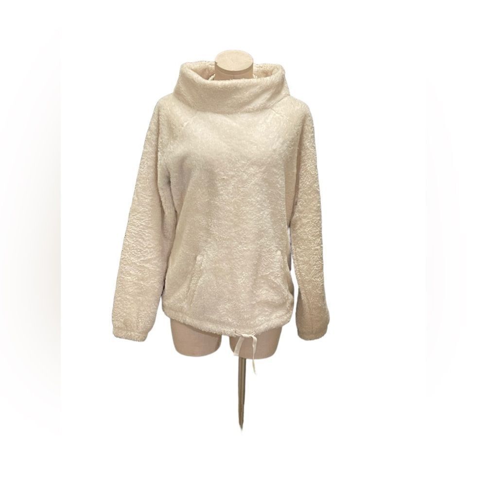 Cozy Chic: Gap Sherpa Pullover Funnel Neck Hoodie